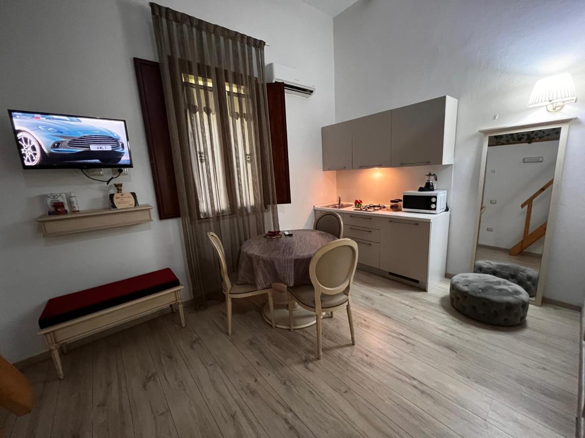 Appartamentino Louis Cagliari Exterior photo